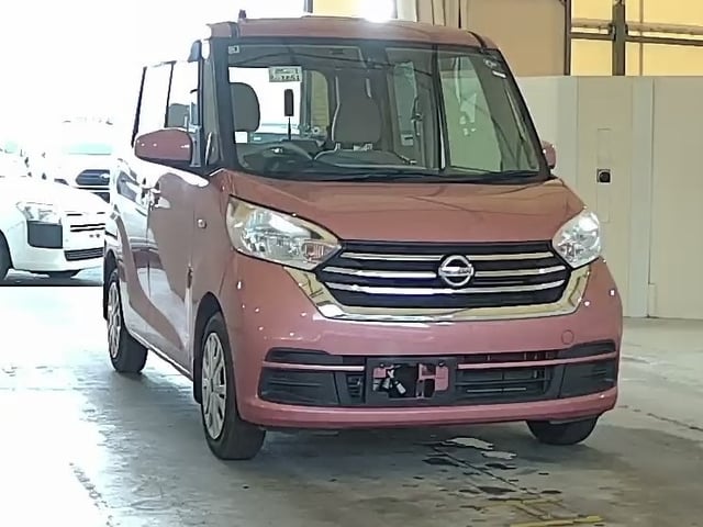 NISSAN DAYZ ROOX 2017