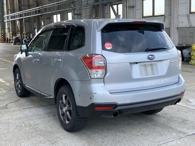 SUBARU FORESTER photo 3