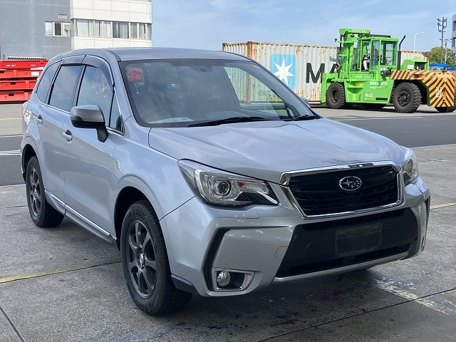 SUBARU FORESTER 2016