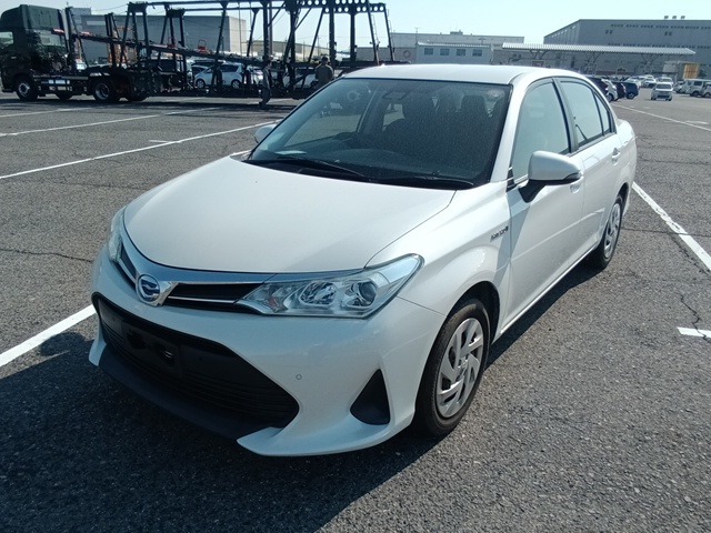 TOYOTA COROLLA AXIO photo 2