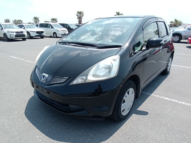 HONDA FIT photo 2