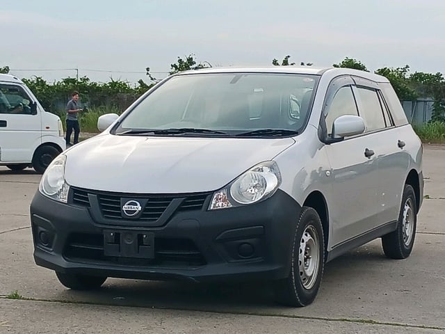NISSAN NV150 AD photo 3
