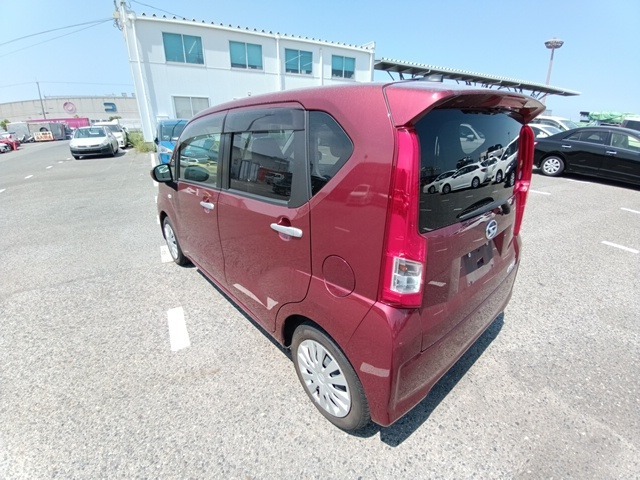 DAIHATSU MOVE photo 3