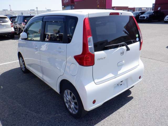 NISSAN DAYZ photo 3
