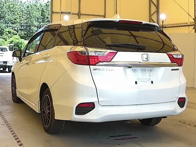 HONDA SHUTTLE photo 3