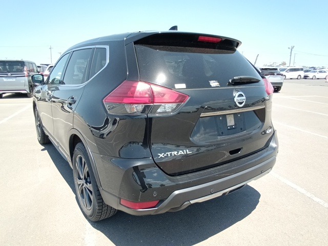 NISSAN XTRAIL photo 3