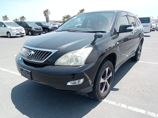 TOYOTA HARRIER photo 2