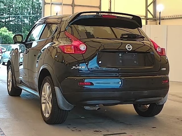 NISSAN JUKE photo 3