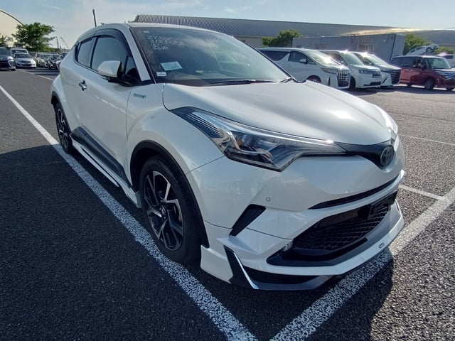 TOYOTA C-HR 2018