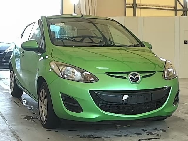 MAZDA DEMIO 2012
