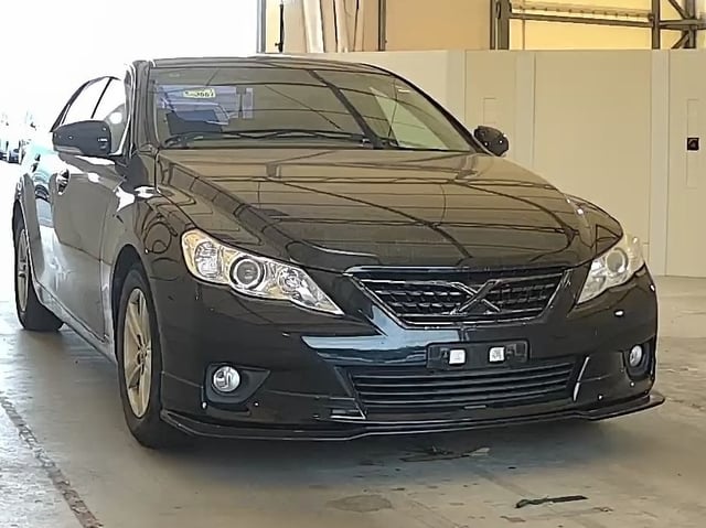 TOYOTA MARK X 2011
