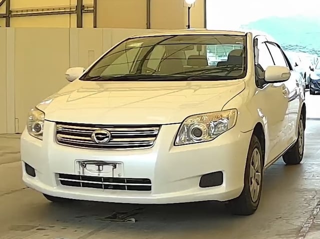 TOYOTA COROLLA AXIO photo 2