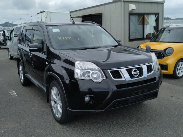 NISSAN XTRAIL 2013