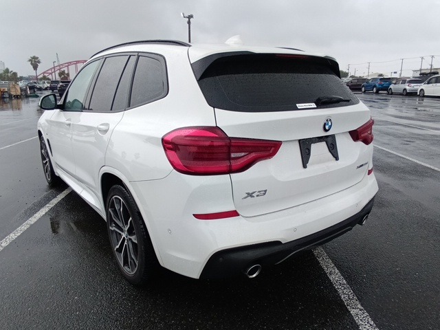 BMW X3 photo 3