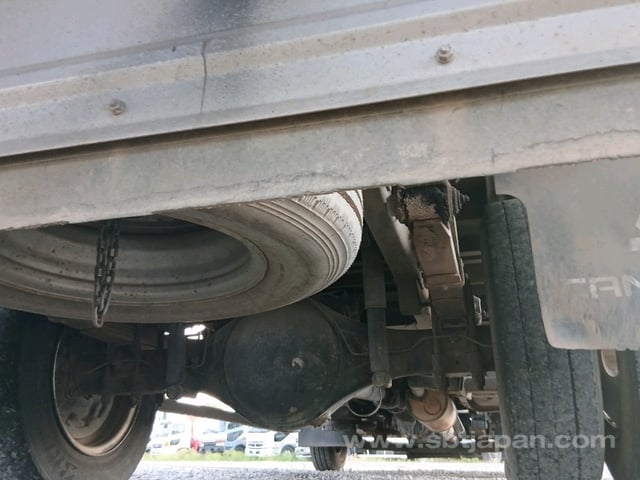 32.jpg