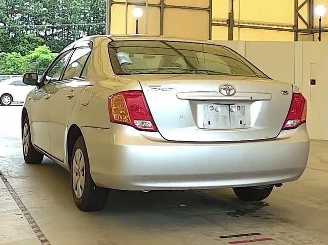 TOYOTA COROLLA AXIO photo 3