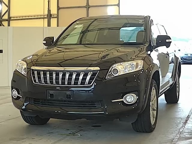 TOYOTA VANGUARD photo 2