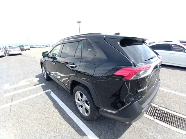 TOYOTA RAV4 photo 3