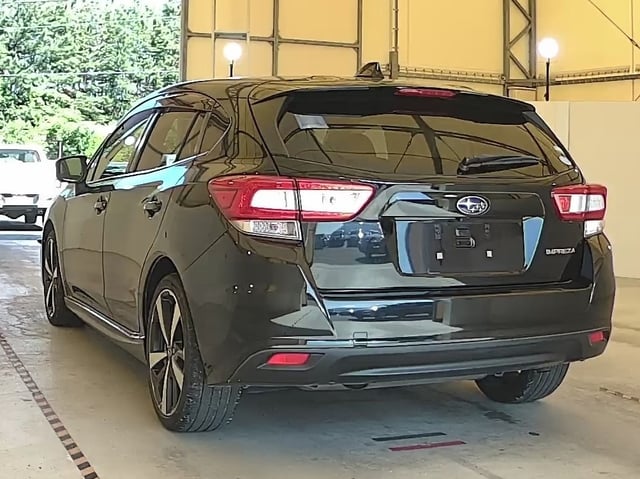 SUBARU IMPREZA SPORT photo 3