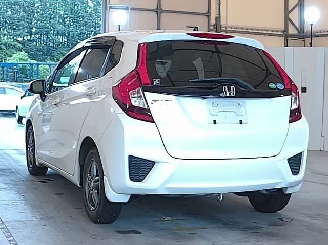 HONDA FIT photo 3