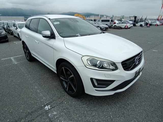 VOLVO XC60 2016