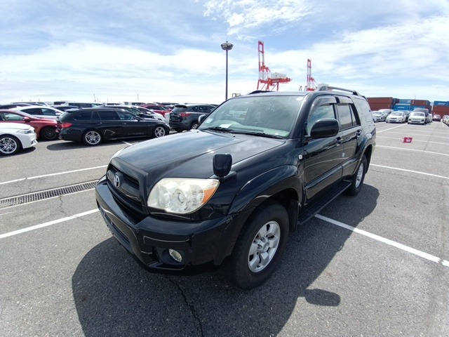 TOYOTA HILUX SURF photo 2