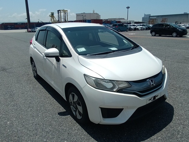 HONDA FIT HYBRID 2015