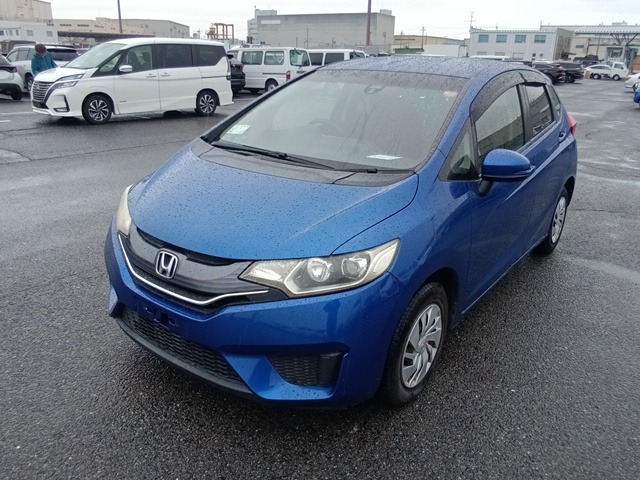 HONDA FIT photo 2