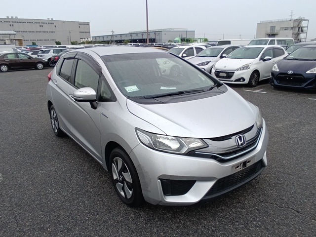 HONDA FIT HYBRID 2015