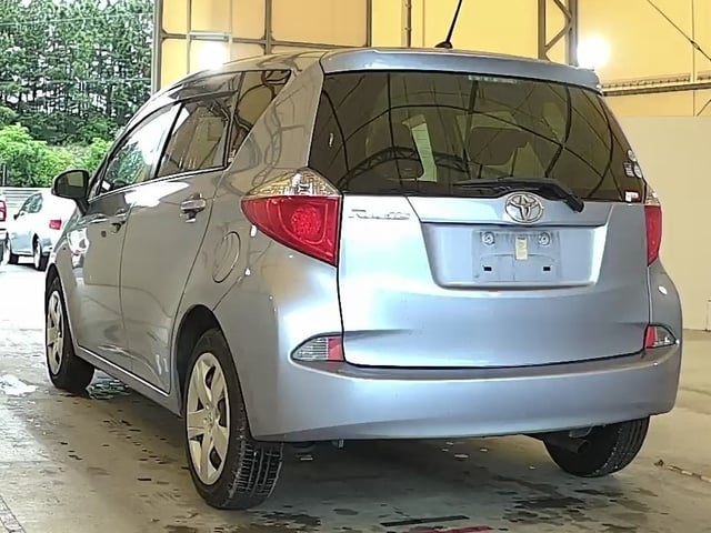 TOYOTA RACTIS photo 3
