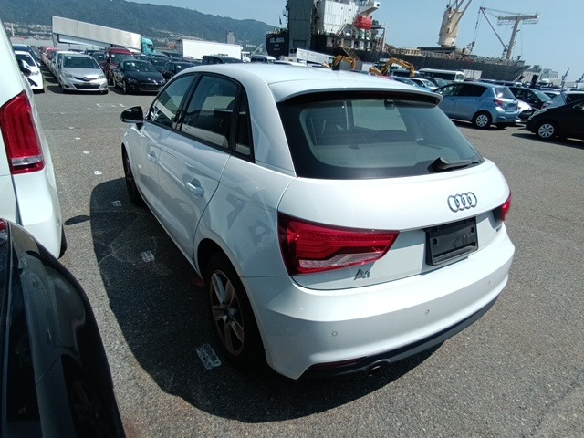 AUDI A1 photo 3