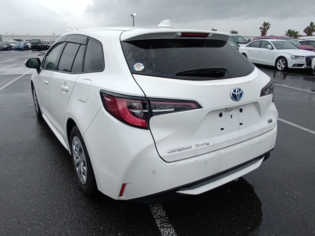TOYOTA COROLLA TOURING photo 3