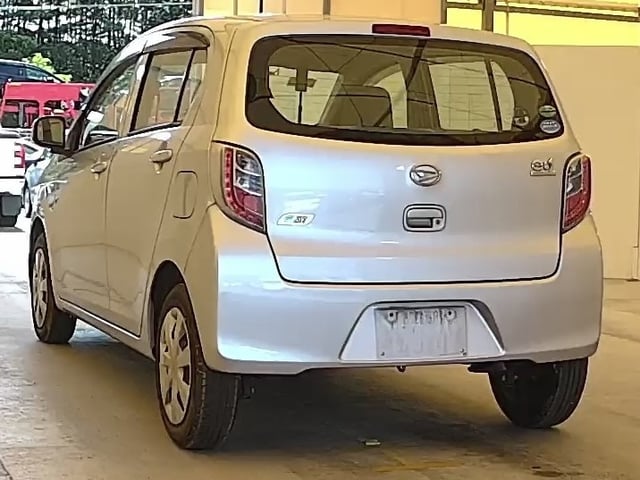 DAIHATSU MIRA ES photo 3