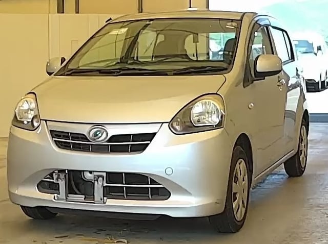 DAIHATSU MIRA ES photo 2