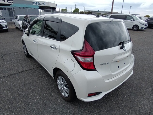 NISSAN NOTE photo 3