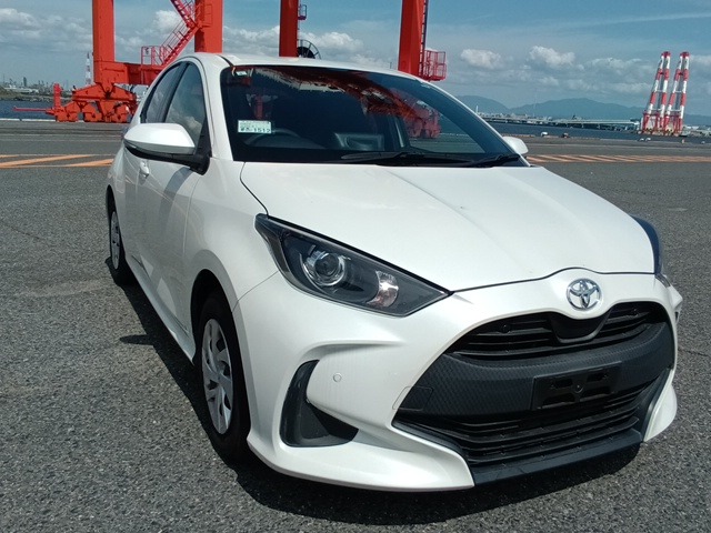 TOYOTA YARIS 2021