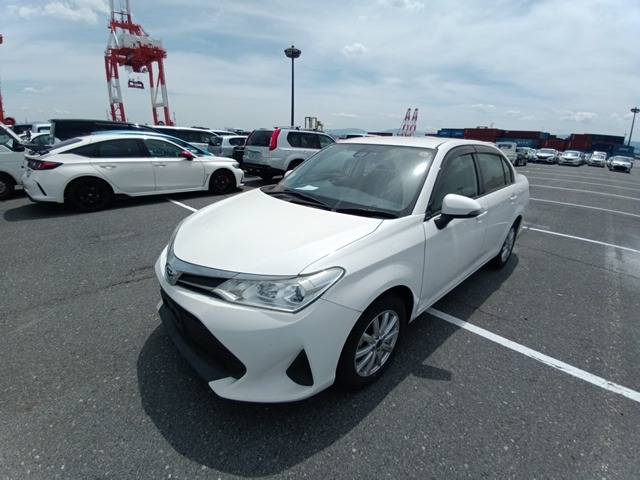 TOYOTA COROLLA AXIO photo 2