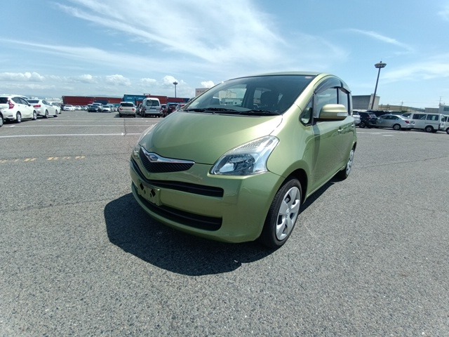 TOYOTA RACTIS photo 2