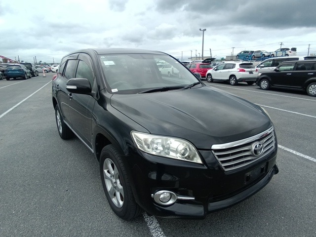 TOYOTA VANGUARD 2011