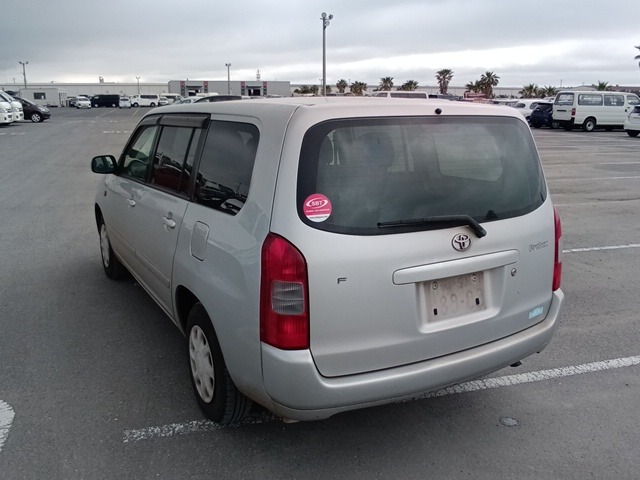 TOYOTA PROBOX WAGON photo 3