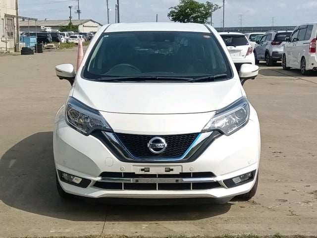 NISSAN NOTE photo 2