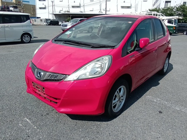 HONDA FIT photo 2