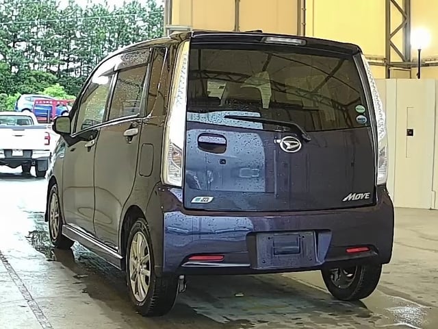 DAIHATSU MOVE photo 3