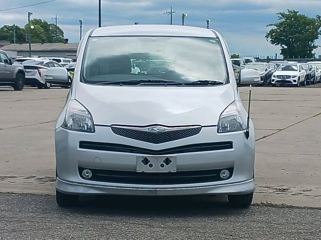 TOYOTA RACTIS photo 2