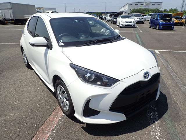 TOYOTA YARIS 2023