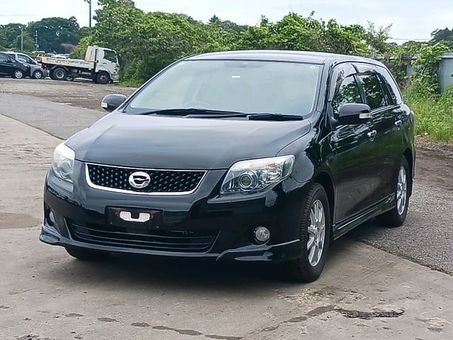TOYOTA COROLLA FIELDER photo 3