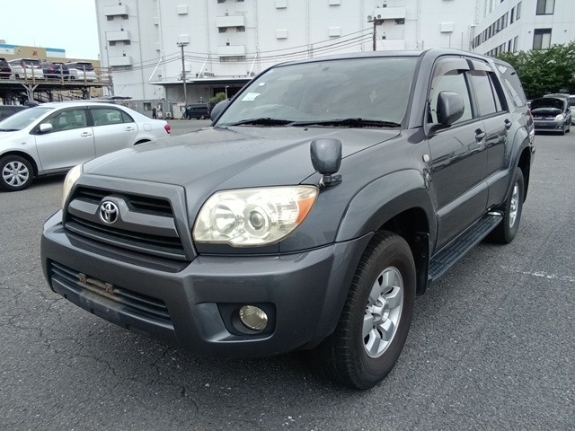TOYOTA HILUX SURF photo 2