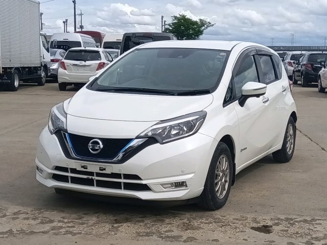 NISSAN NOTE photo 3
