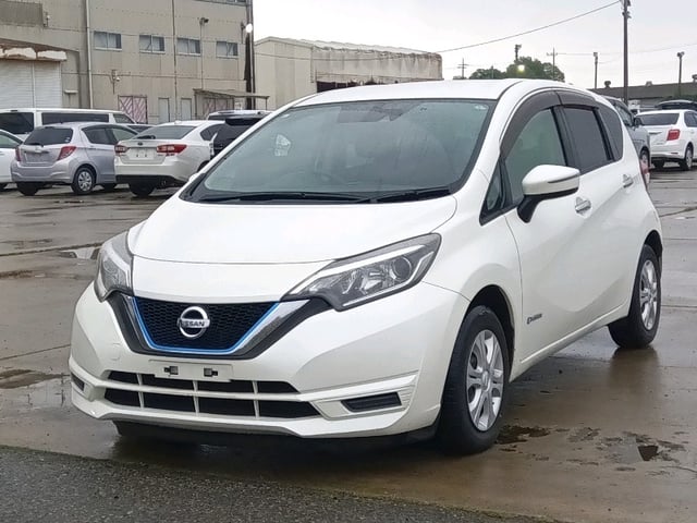 NISSAN NOTE photo 3