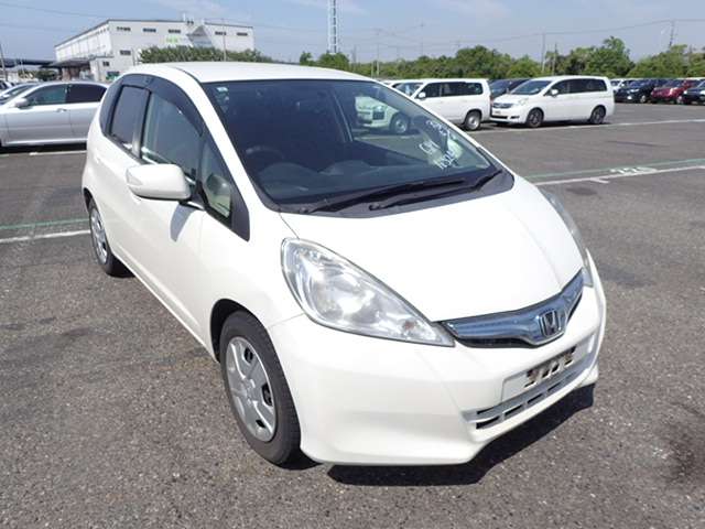 HONDA FIT HYBRID 2011